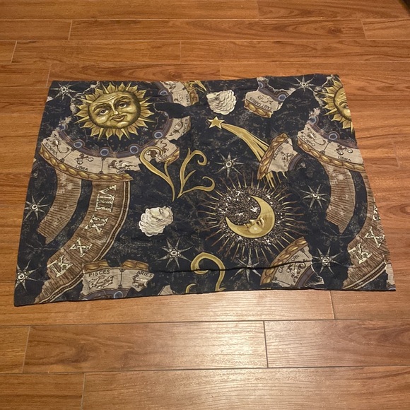 Astrological & Celestial Themed Pillow Case - Picture 3 of 5